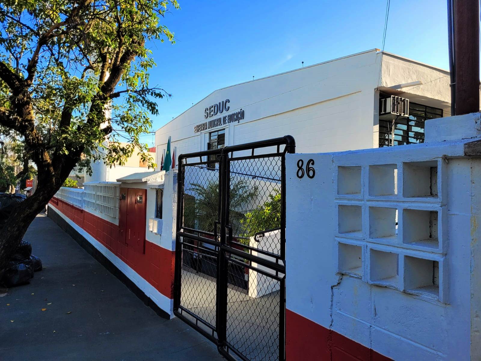 Secretária de Educação faz balanço de ações e anuncia novidades para 2025
