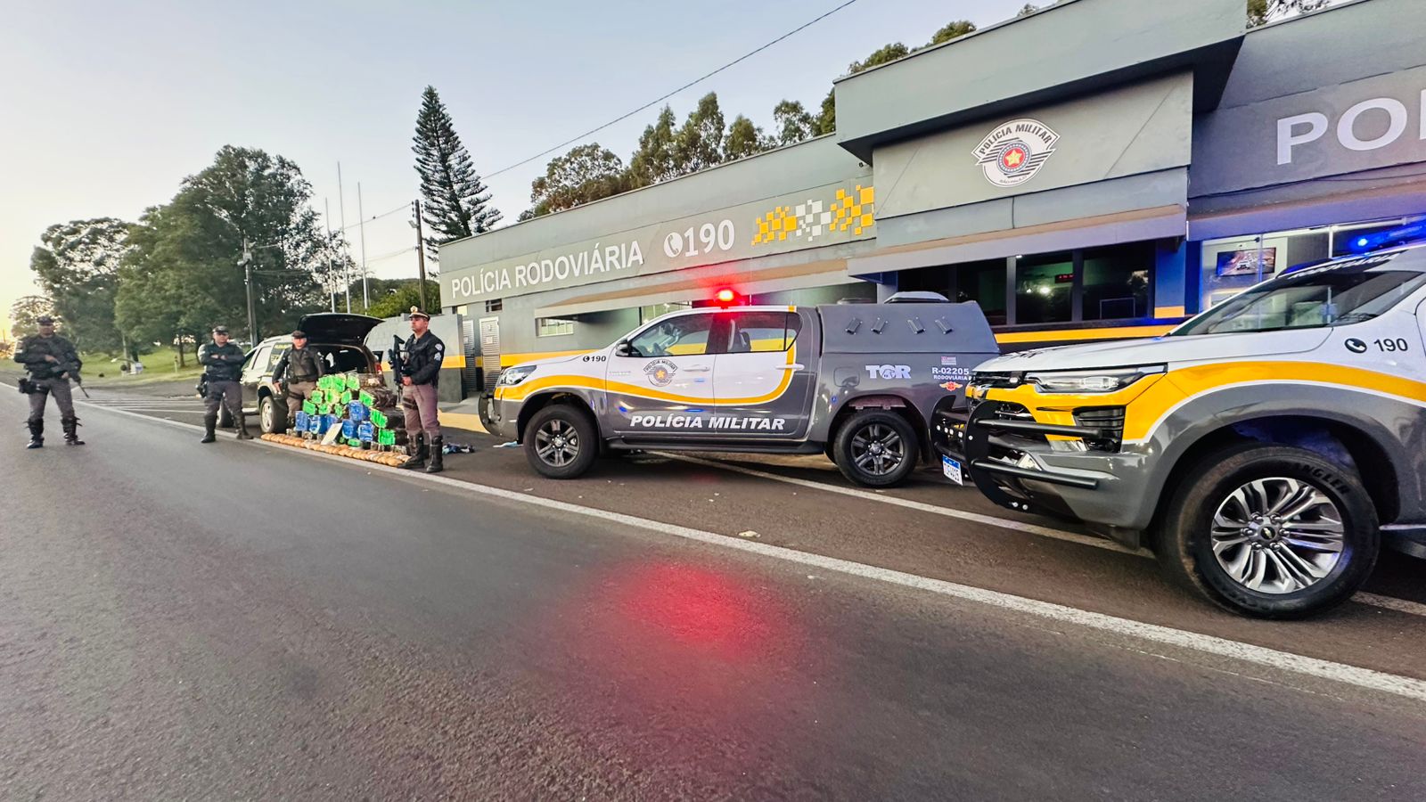 Polícia Rodoviária prende homem com 500 kg de maconha na Raposo Tavares