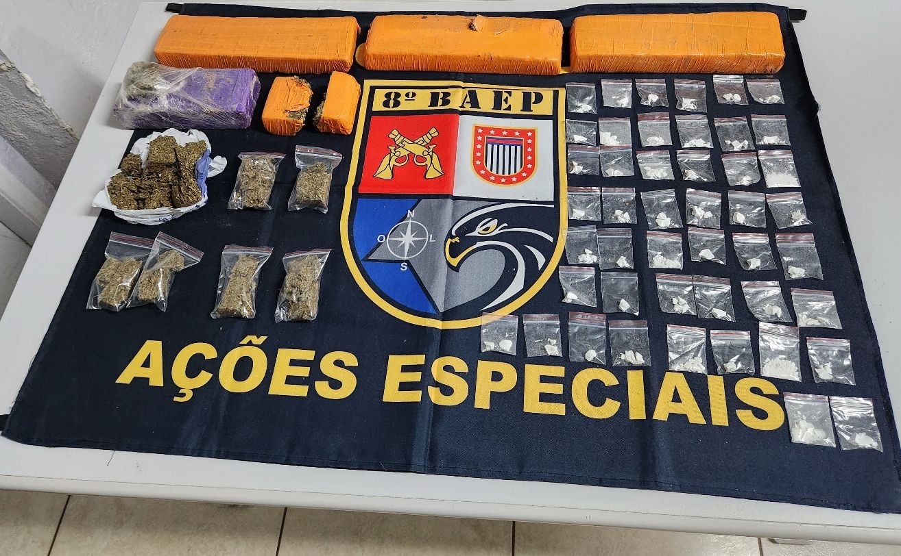 Mãe e filho presos por tráfico de drogas em Prudente