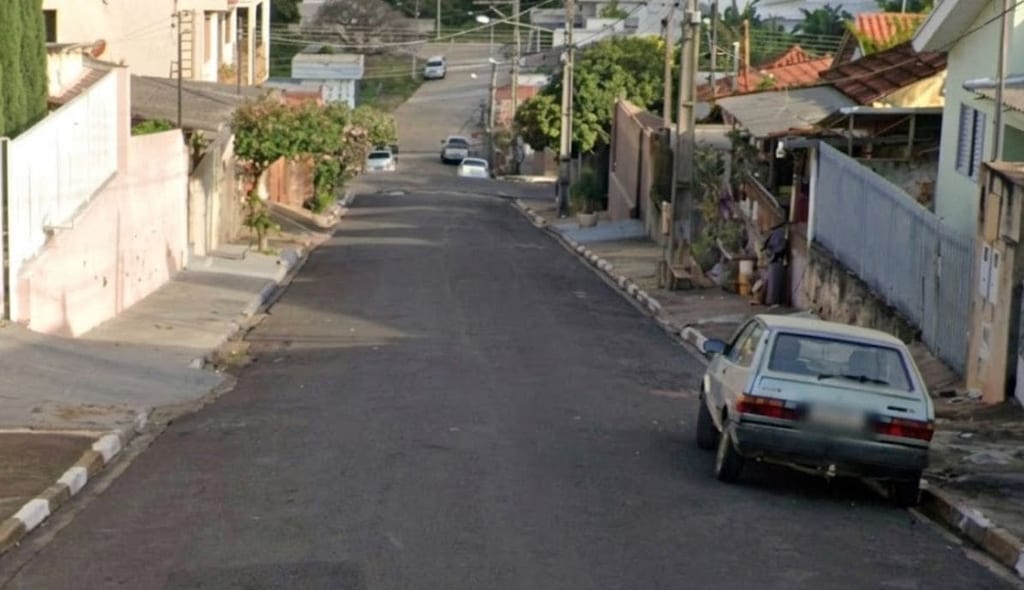 Ataque de pitbulls termina com duas mulheres feridas e animal morto a tiros em Álvares Machado.