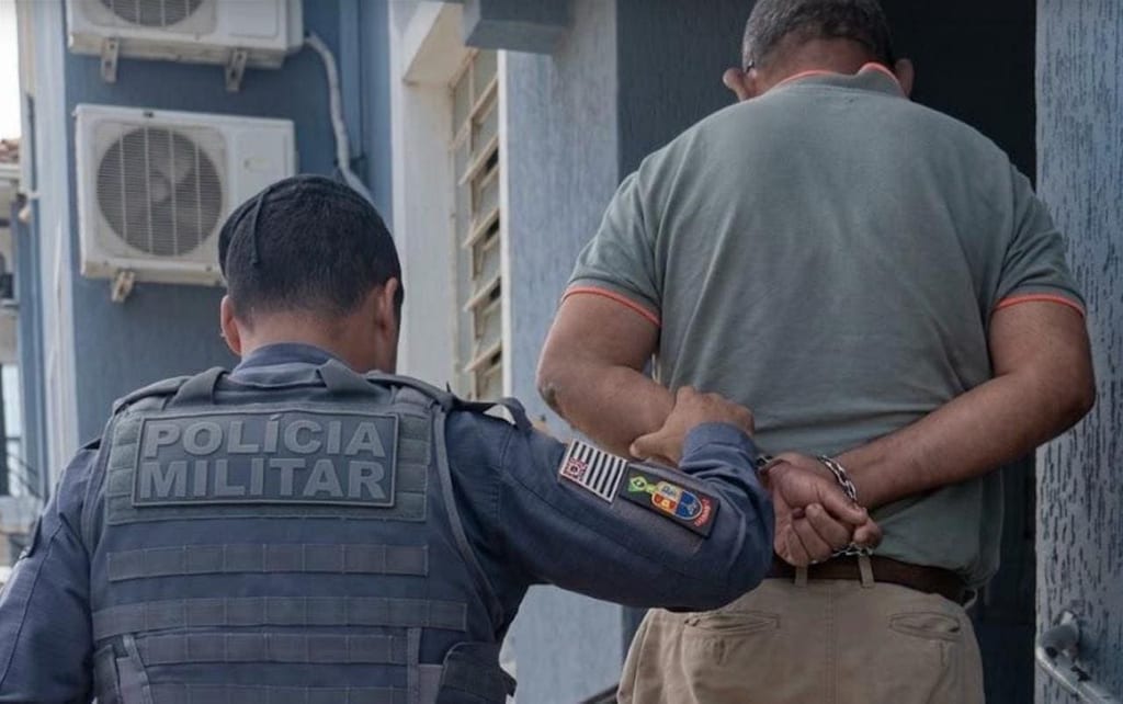 Vendedor de sorvetes procurado por estupro de vulnerável é preso no Centro. Foto: Polícia Militar